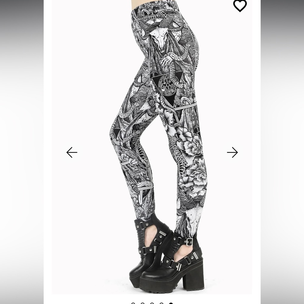 SOLD DO NOT BUY COPY - Blackmilk Ex Infernis Art HWMF Leggings 🖤💀🖤